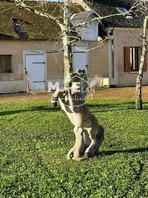 Maison - 420 m² - 10 pièces