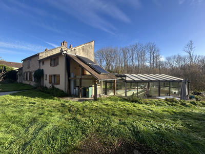Maison - 263 m² - 7 pièces