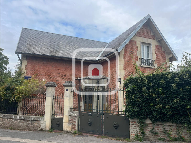 Maison - 97 m² - 5 pièces