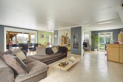 Maison - 157 m² - 6 pièces