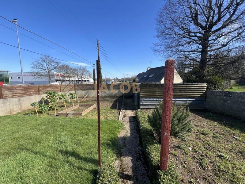 Maison - 93 m² - 5 pièces