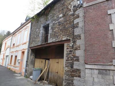 Maison - 180 m² - 7 pièces