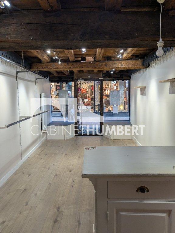 Local commercial - 33 m² - 2 pièces