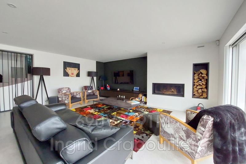 Maison - 180 m² - 6 pièces