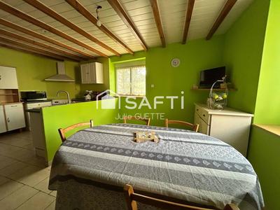 Maison - 149 m² - 5 pièces