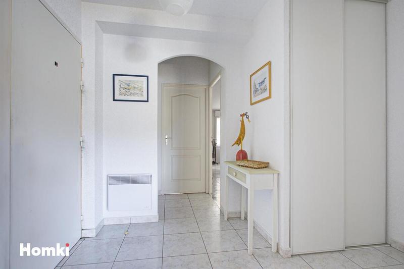 Appartement - 100 m² - 4 pièces