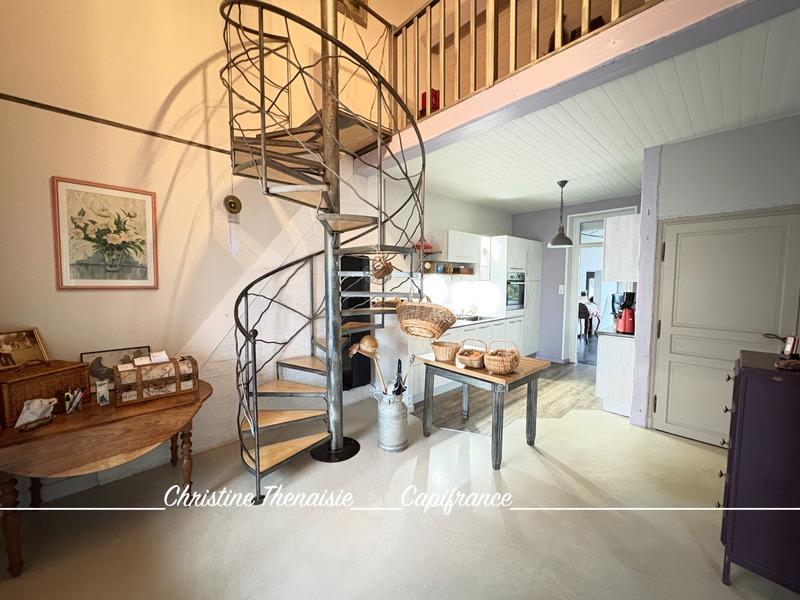 Maison - 110 m² - 6 pièces