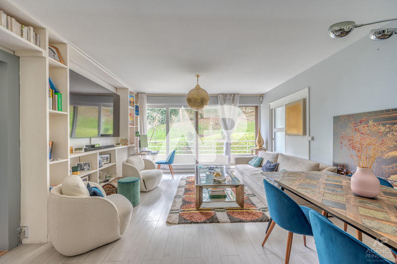 Appartement - 82 m² - 4 pièces