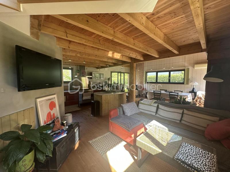 Maison - 135 m² - 5 pièces