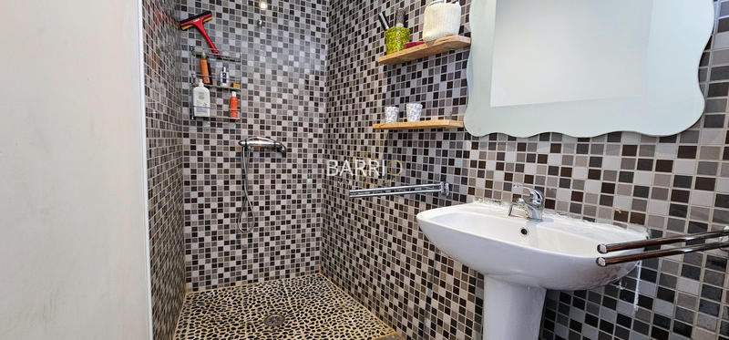 Villa - 232 m² - 11 pièces