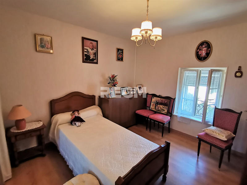 Maison - 125 m² - 6 pièces