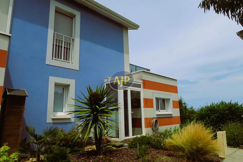 Maison - 92 m² - 4 pièces