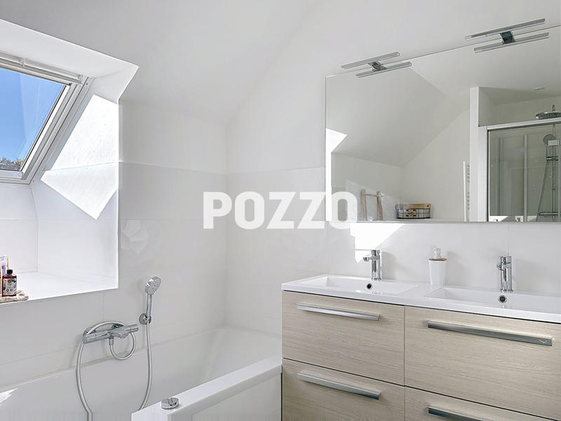 Maison - 142 m² - 7 pièces