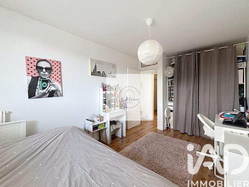 Appartement - 94 m² - 5 pièces