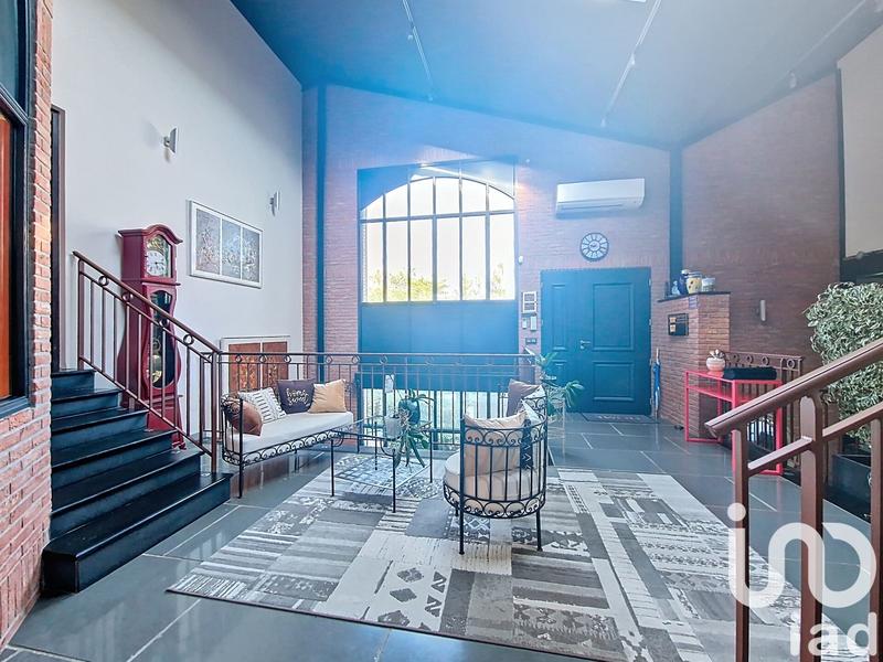 Maison de maîtres - 750 m² - 14 pièces