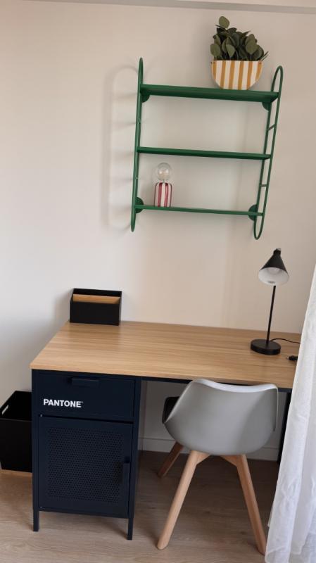 Chambre - 9 m² - 1 pièce