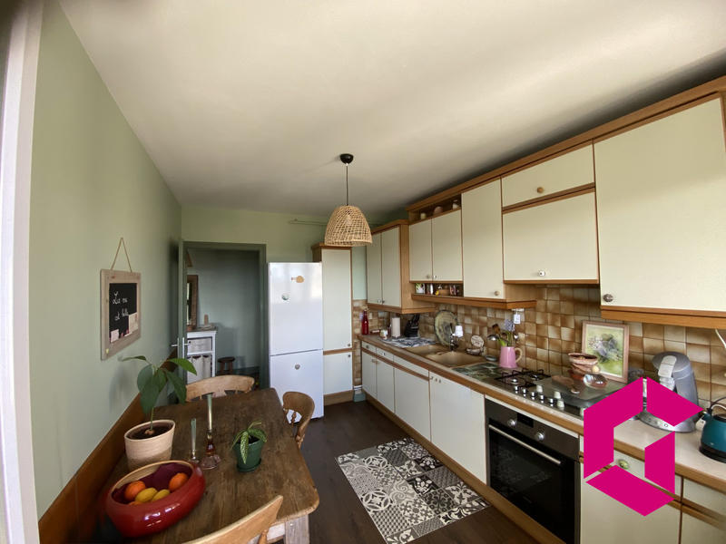 Appartement - 79 m² - 4 pièces