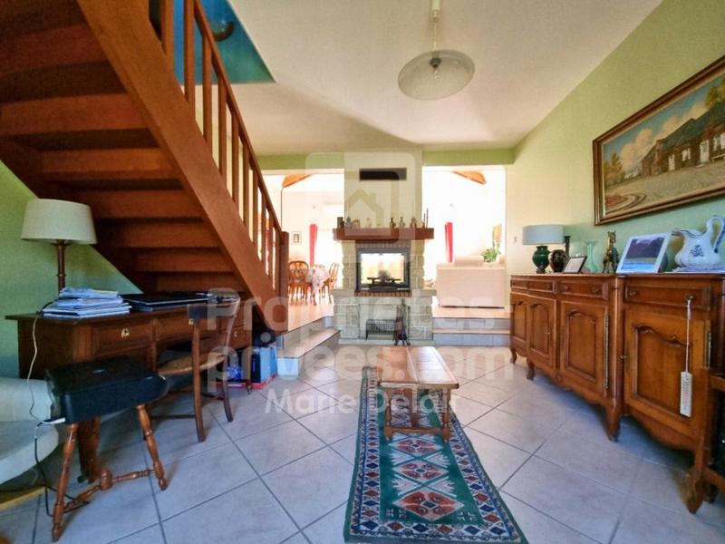 Maison - 188 m² - 7 pièces