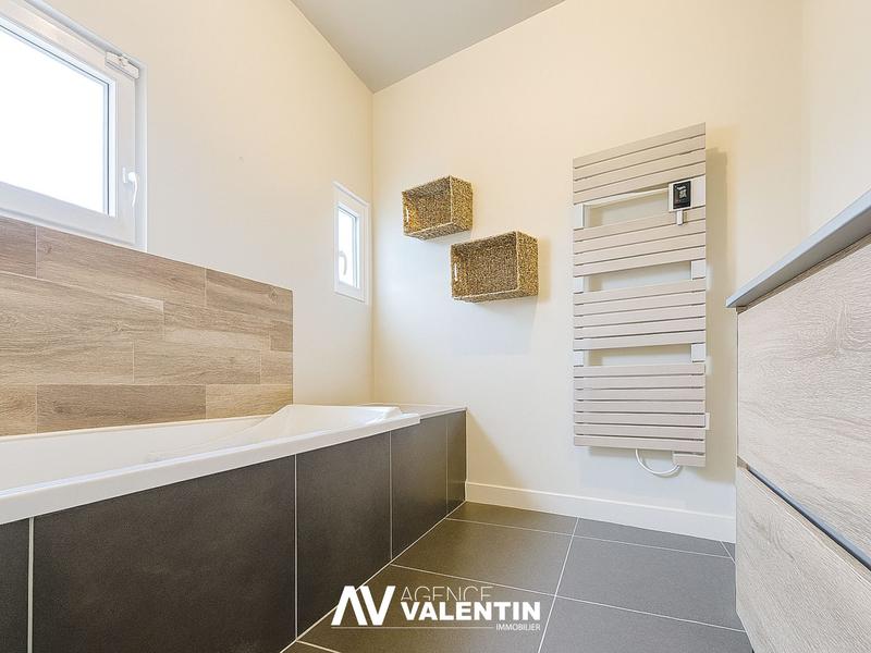 Appartement - 70 m² - 3 pièces