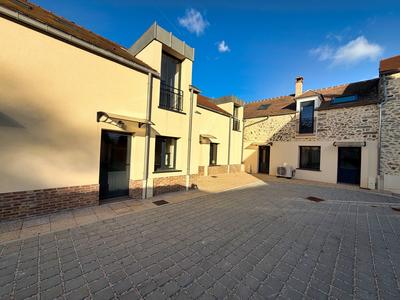 Maison - 82 m² - 4 pièces