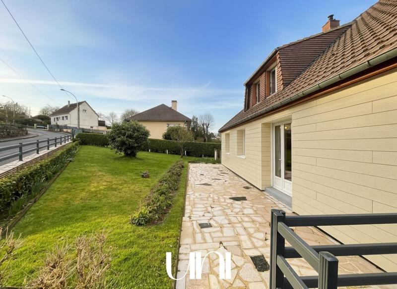 Maison - 147 m² - 6 pièces