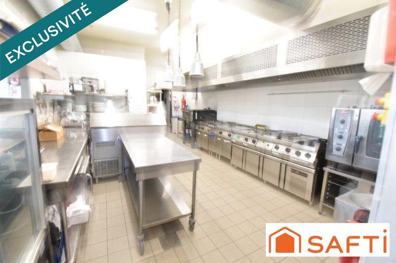 Local commercial - 284 m² - 5 pièces