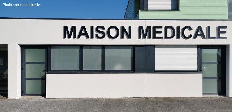 Local d'activité / Entrepôt - 244 m²