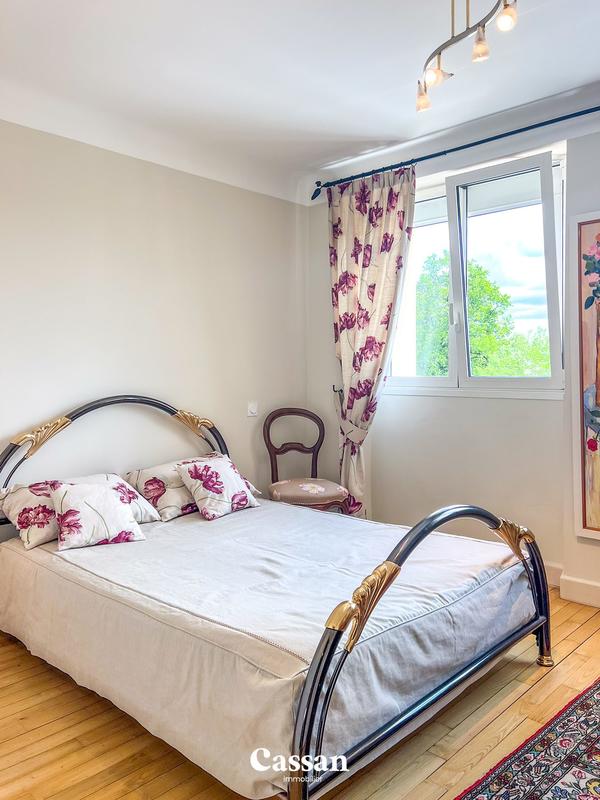 Maison contemporaine - 194 m² - 7 pièces