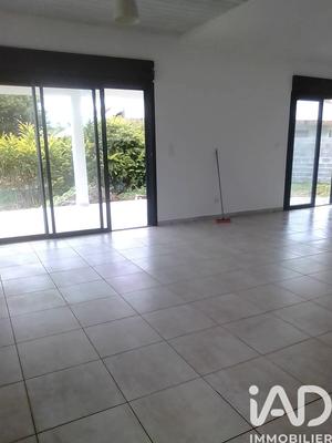 Maison - 110 m² - 4 pièces