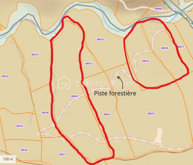 Terrain - 72 330 m²