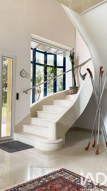 Maison de maîtres - 311 m² - 7 pièces