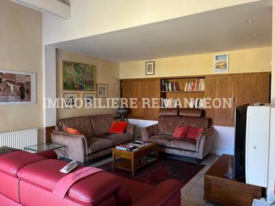 Maison de village - 201 m² - 5 pièces