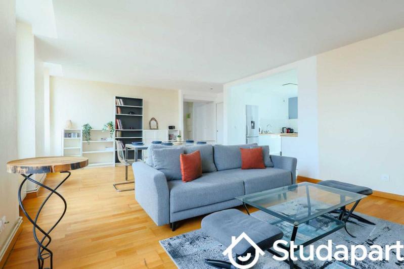 Appartement - 97 m² - 3 pièces