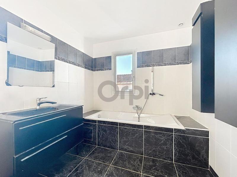 Maison - 145 m² - 5 pièces