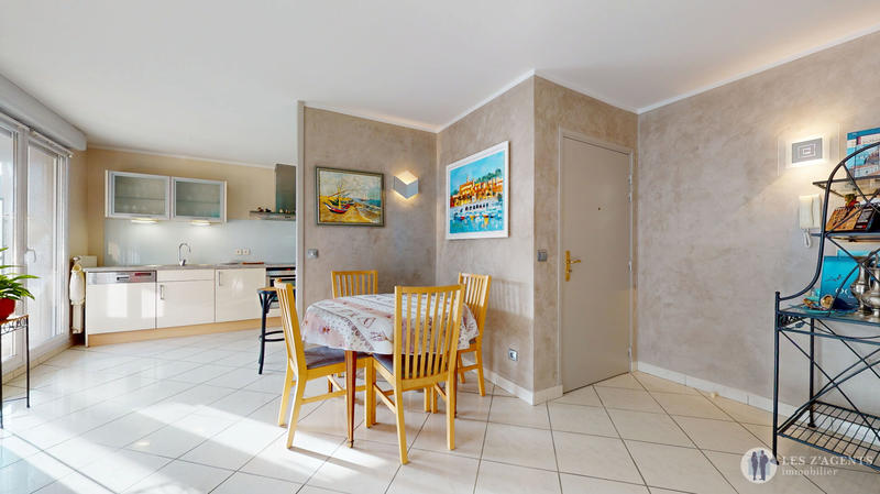 Appartement - 64 m² - 3 pièces