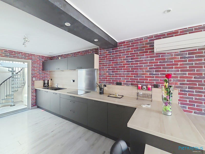 Duplex - 105 m² - 4 pièces