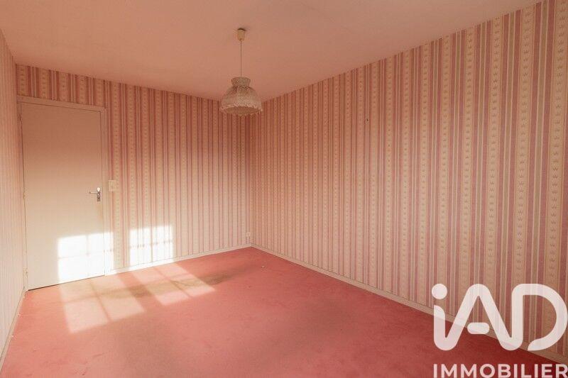 Maison - 183 m² - 7 pièces