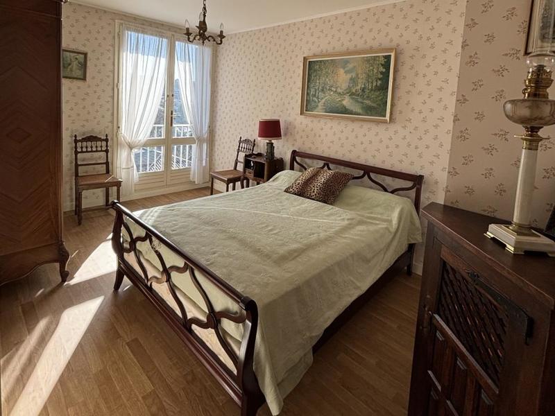 Appartement - 94 m² - 4 pièces