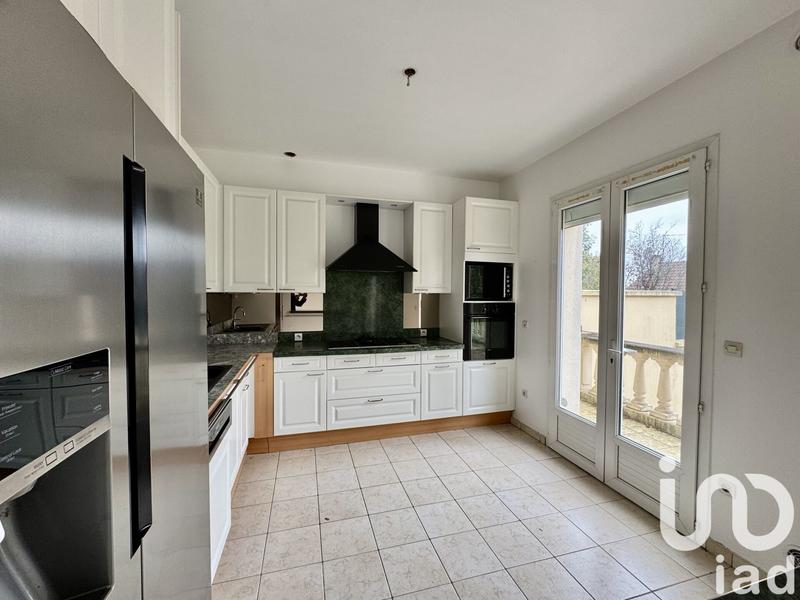 Maison - 200 m² - 7 pièces