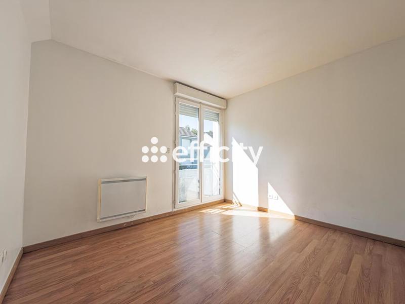 Villa - 180 m² - 7 pièces