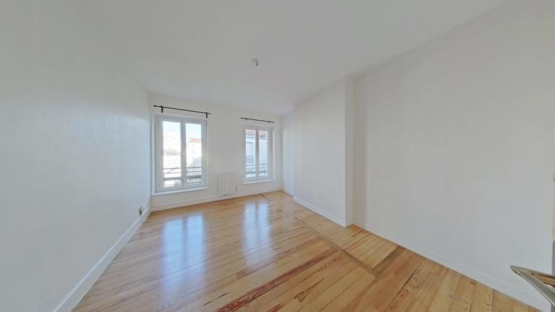 Appartement - 98 m² - 4 pièces