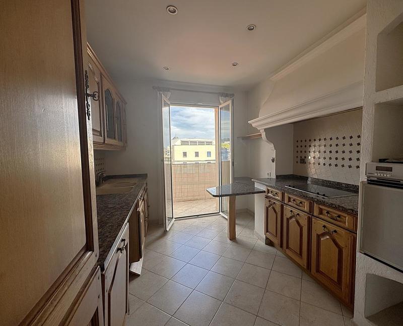 Appartement - 83 m² - 3 pièces