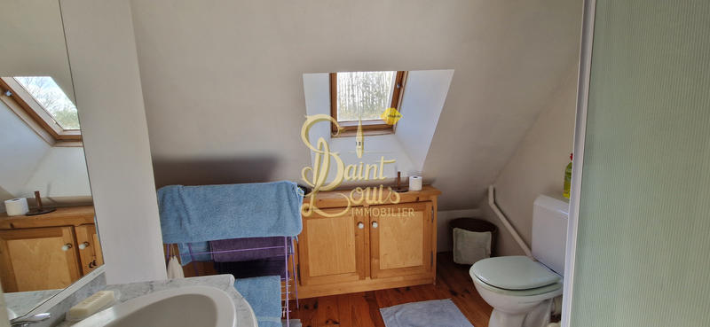 Maison - 200 m² - 7 pièces