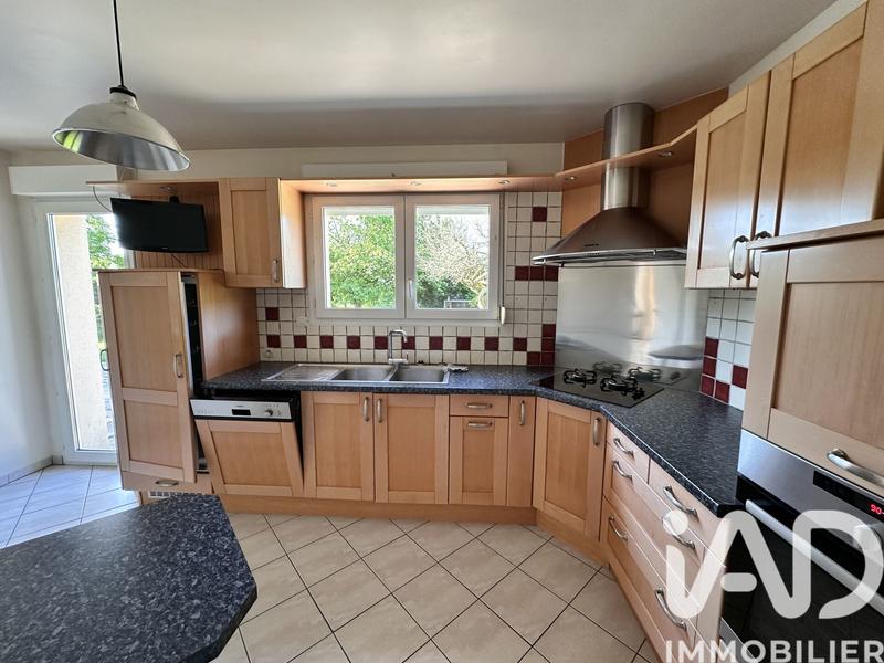 Maison - 104 m² - 5 pièces