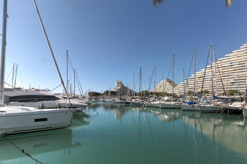 Studio - 14 m² - 1 pièce