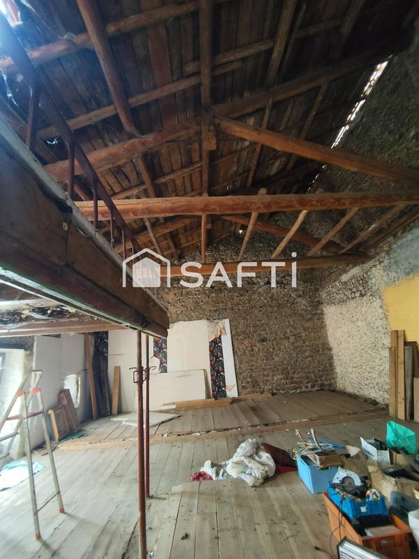 Maison - 114 m² - 2 pièces