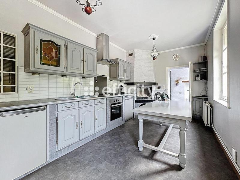 Maison bourgeoise - 185 m² - 6 pièces