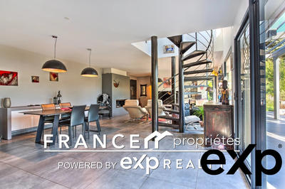 Maison - 150 m² - 5 pièces