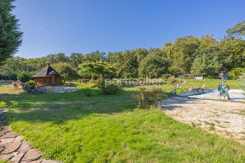 Maison - 344 m² - 7 pièces