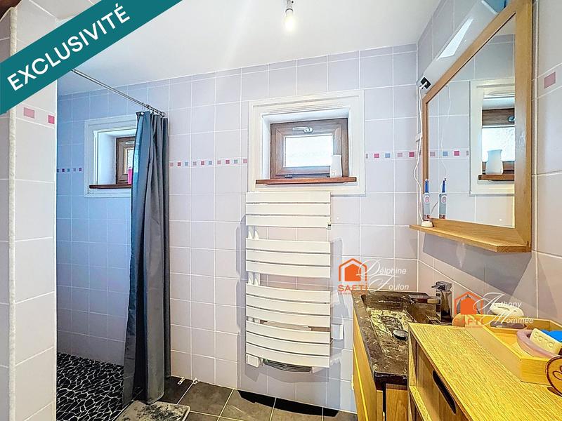 Maison - 180 m² - 5 pièces